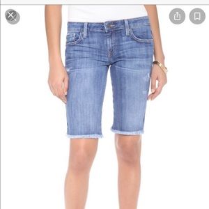 Genetic denim camina jean short